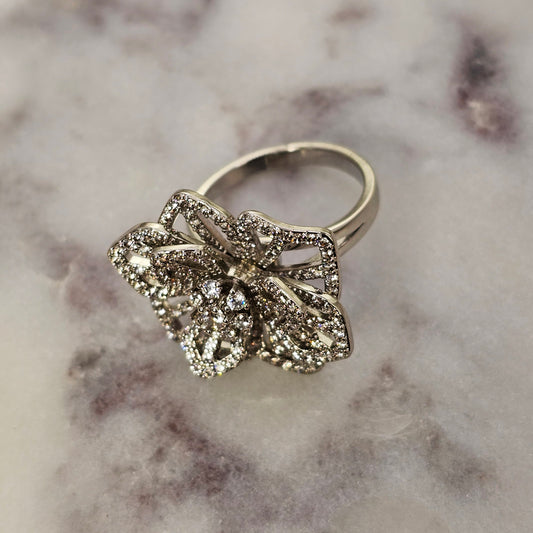 Anillo Baño de Plata Rodinada Cristal Austriaco Flor