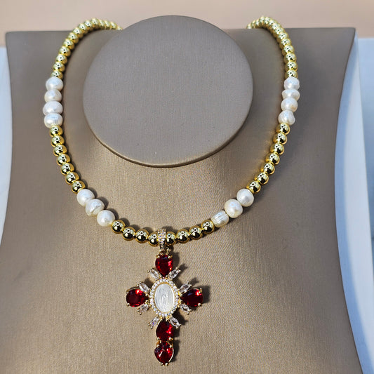 Collar Baño de Oro Perlas Colgante Cruz Cristales Rojo