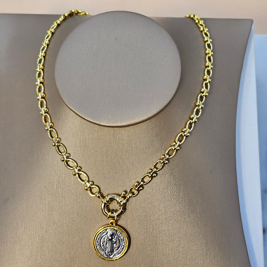 Collar Baño de Oro Colgante San Benito