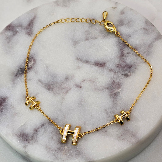 Pulsera Baño de Oro Forma H Nacar