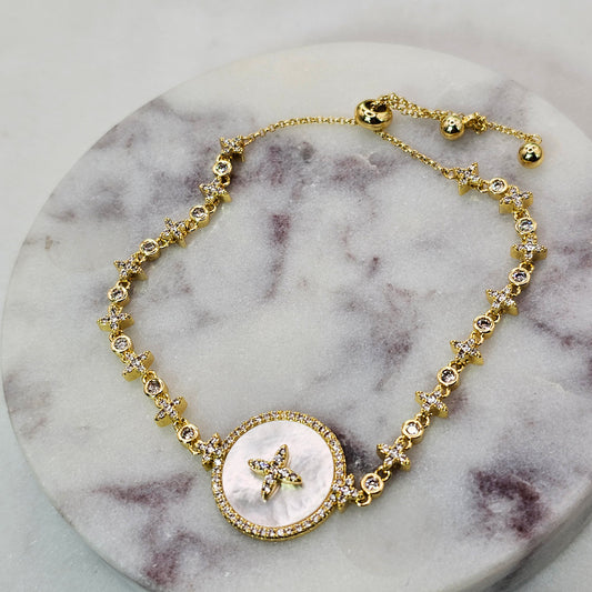 Pulsera Baño de Oro Cristal Austriaco Detalle Trebol Alargado