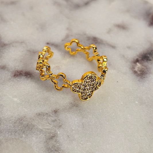 Anillo Baño de Oro Crisal Austriaco Trebol Entrelazado