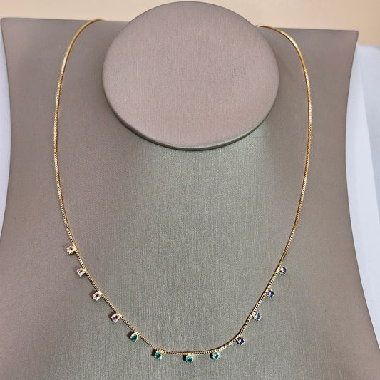 Collar Baño de Oro Sutil Puntos de Luz