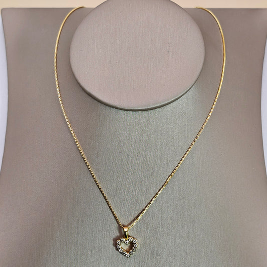 Collar Baño de Oro Sutil Borde Corazon