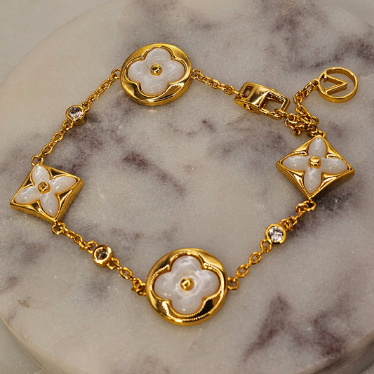 Pulsera Baño de Oro Flor Nacar