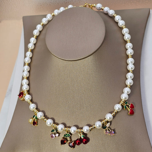 Collar Baño de Oro y Perlas Encanto de Cerezas
