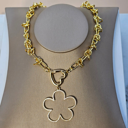 Collar Baño de Oro Colgante Trebol Corazon