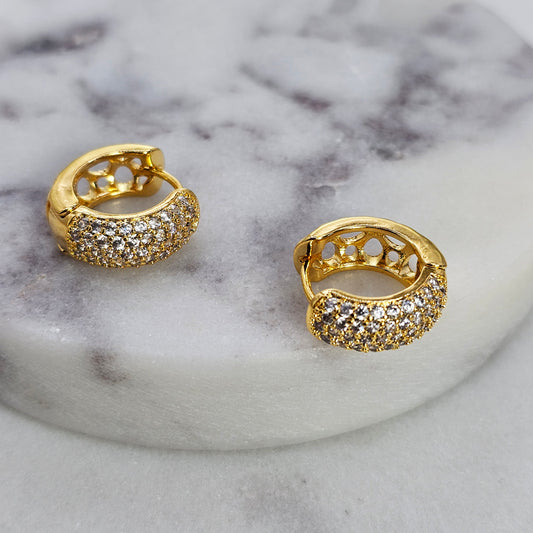 Aro Baño de Oro Cristal Austriaco Argolla Perforada Mediana