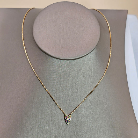 Collar Baño de Oro Sutil Corazon Colorido